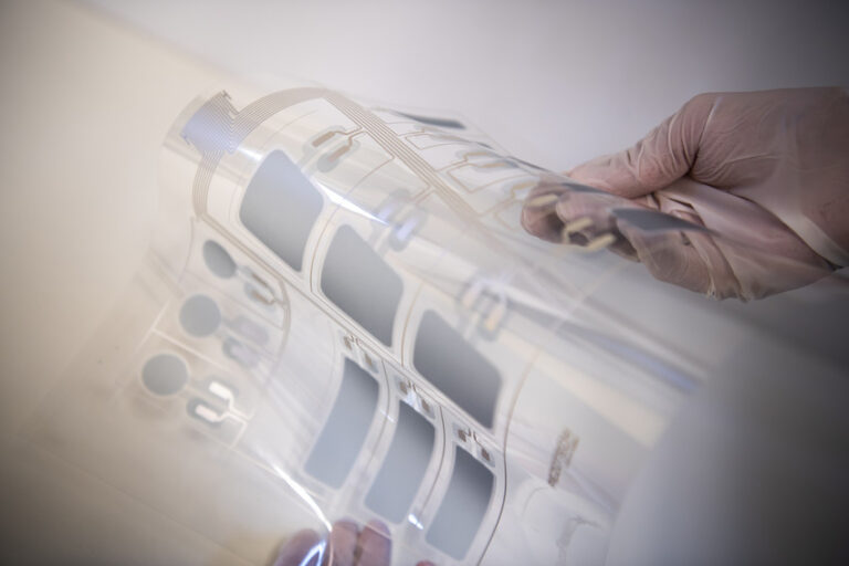 mat folie 2 1603364018 768x512