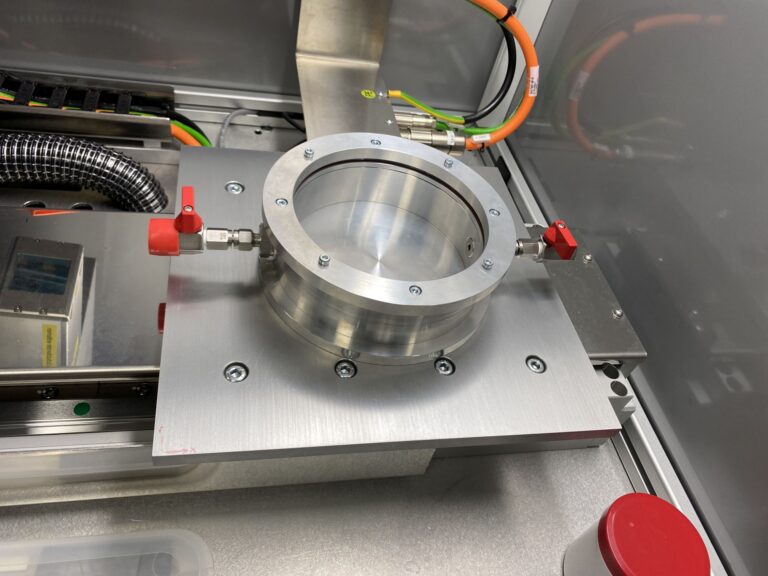 Neutral gas chamber for special processing requirements Neutral gas chamber for special processing requirements